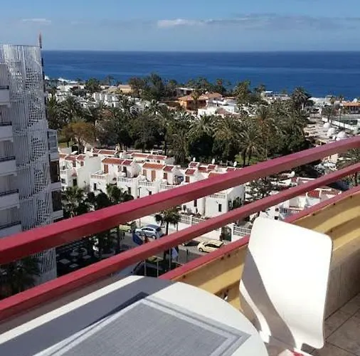 Sea Breeze In Playa De Americas With Parking Playa de las Americas (Tenerife)