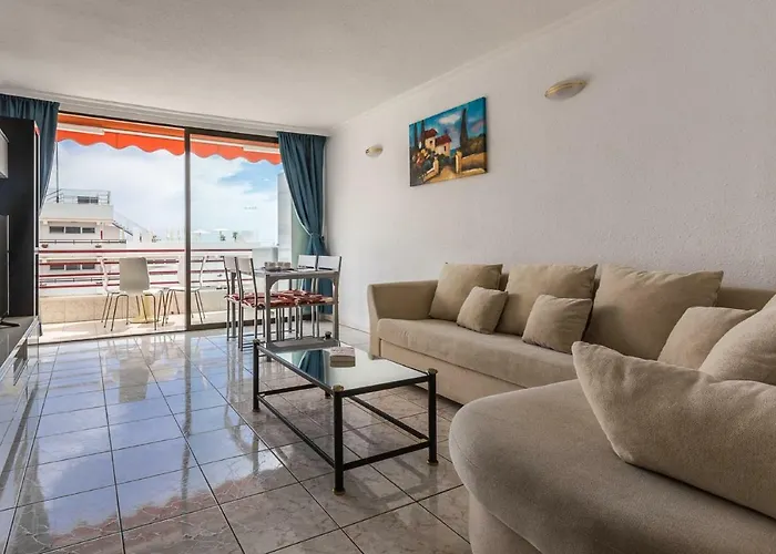 Sea Breeze In Playa De Americas With Parking 아파트 *